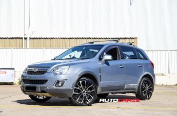 HOLDEN-CAPTIVA-ULTIMATE-MATTE-BLACK-OR-POLISH-ACCENTS